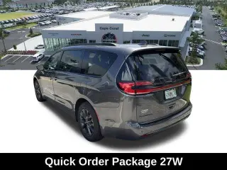 Chrysler Pacifica 2021 Touring 4dr Mini-Van