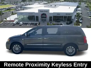 Chrysler Town and Country 2014 Touring-L 4dr Mini-Van