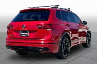 Volkswagen Tiguan 2024 SE Línea R-Negro 4p SUV