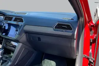 Volkswagen Tiguan 2024 SE Línea R-Negro 4p SUV