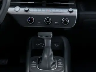 Hyundai KONA 2026 SE AWD 4dr SUV