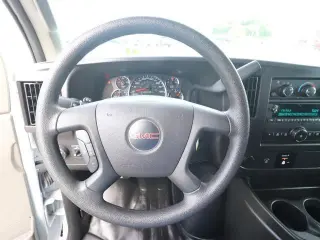 GMC Savana 2025 2500 3dr Camioneta de Carga