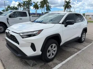Toyota RAV4 2025 LE 4dr SUV