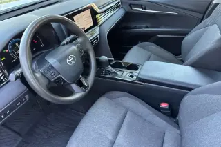Toyota Camry 2025 AWD LE 4dr Sedán
