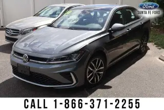 Volkswagen Jetta 2025 SE 4p Sedan