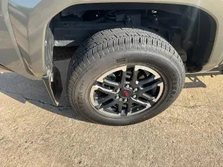 Toyota Tacoma 2024 4x2 TRD Sport 4p Cab doble 5.0 ft SB