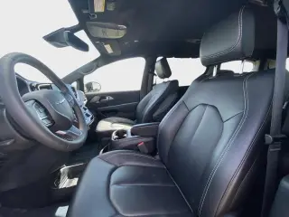 Chrysler Pacifica 2025 Select 4dr Mini-Van