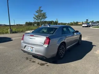 Chrysler 300 2017 AWD S 4dr Sedan