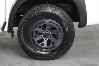 Nissan Frontier 2026 4x4 PRO-4X 4dr Crew Cab 5 ft. SB