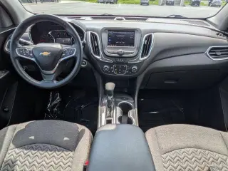 Chevrolet Equinox 2023 LT 4p SUV con 1LT