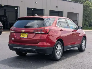 Chevrolet Equinox 2023 LT 4p SUV con 1LT