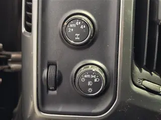 Chevrolet Silverado 1500 2015 4x4 LT 4 puertas Crew Cab carrocería corta de 5,8