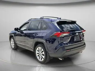 Toyota RAV4 2025 XLE Premium 4p SUV