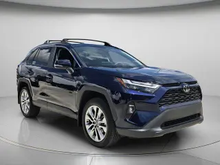 Toyota RAV4 2025 XLE Premium 4p SUV
