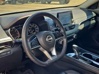 Nissan Altima 2023 2.5 SR 4dr Sedan