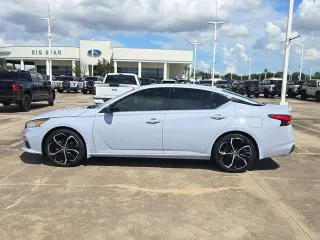 Nissan Altima 2023 2.5 SR 4dr Sedan
