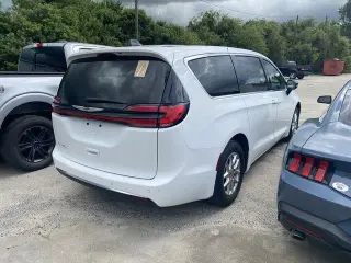 Chrysler Pacifica 2025 Select 4dr Mini-Van