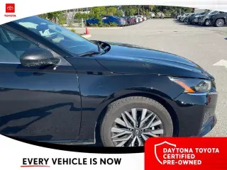 Nissan Altima 2025 2.5 SV 4dr Sedán