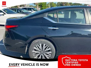 Nissan Altima 2025 2.5 SV 4dr Sedán