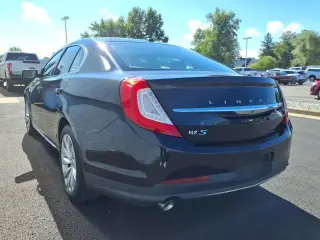 Lincoln MKS 2015 4dr Sedán