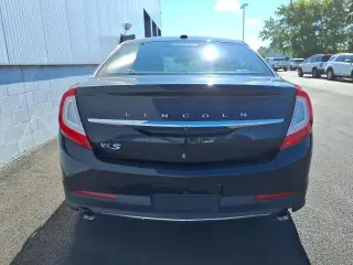 Lincoln MKS 2015 4dr Sedán
