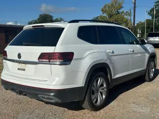 Volkswagen Atlas 2021 V6 SE 4dr SUV con Tecnología (lanzamiento intermedio)