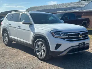 Volkswagen Atlas 2021 V6 SE 4dr SUV con Tecnología (lanzamiento intermedio)