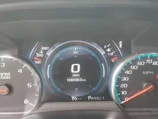GMC Sierra 2500HD 2017 4x4 Denali 4dr Cabina de Tripulacion SB