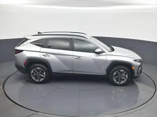 Hyundai TUCSON 2026 AWD SEL 4dr SUV