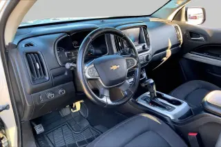 Chevrolet Colorado 2017 4x4 LT 4dr Crew Cab 5 ft. SB