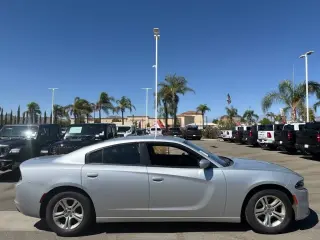 Dodge Charger 2022 SXT 4p Sedan