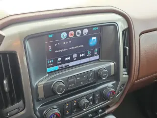 Chevrolet Silverado 1500 2018 4x2 High Country 4dr Crew Cab 5.8 ft. SB