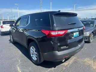 Chevrolet Traverse 2020 LS 4dr SUV w/1LS