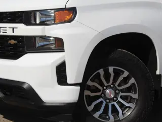 Chevrolet Silverado 1500 Limited 2022 4x2 Personalizado Cabina Dual Crew 4 puertas 5.8 pt. Cuadro corto