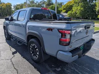 Nissan Frontier 2023 4x4 PRO-4X 4dr Crew Cab 5 ft. SB