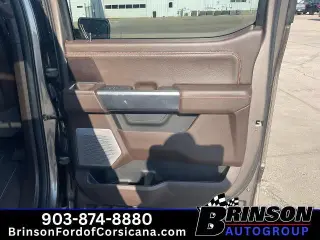 Ford F-150 2023 4x4 King Ranch 4dr SuperCrew 6.5 ft. SB