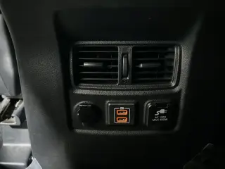Nissan Titan 2019 4x2 SV 4dr Cabina de Tripulação