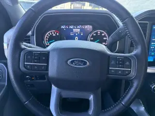 Ford F-150 2021 4x4 XLT 4p SuperCrew 5.5 ft. CB