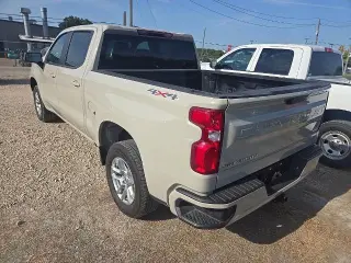 Chevrolet Silverado 1500 2026 4x4 RST 4puertas Cabina Dobles 6.6 pies de cama