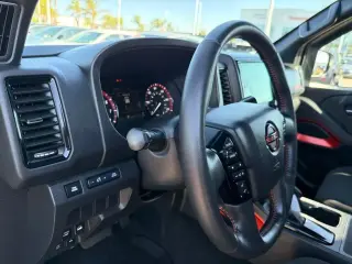 Nissan Frontier 2024 4x4 PRO-4X 4p Cab de Tripulante 5 ft. SB