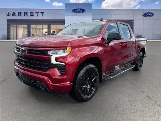 Chevrolet Silverado 1500 2023 4x4 RST 4p. Cabina de tripulação 5.8 ft. SB