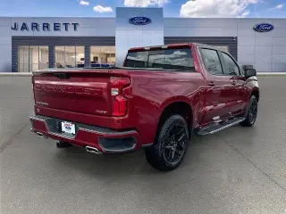 Chevrolet Silverado 1500 2023 4x4 RST 4p. Cabina de tripulação 5.8 ft. SB