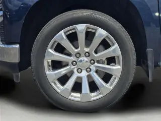 Chevrolet Silverado 1500 2020 4x2 LT cabina doble con 4 puertas, cama de 5.8 pies