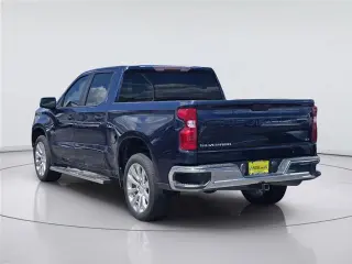Chevrolet Silverado 1500 2020 4x2 LT cabina doble con 4 puertas, cama de 5.8 pies