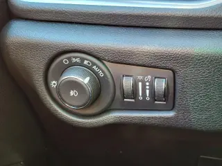 Chrysler Pacifica 2025 Limited 4p Minivan