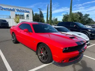 Dodge Challenger 2015 SRT 392 2dr Coupe