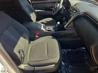 Hyundai TUCSON 2023 SEL SUV 4 puertas