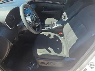 Hyundai TUCSON 2023 SEL SUV 4 puertas