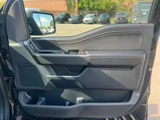 Ford F-150 2023 4x4 XLT 4p SuperCrew 5.5 ft. CB