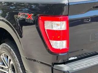 Ford F-150 2023 4x4 XL 4dr SuperCab 6.5 ft. SB